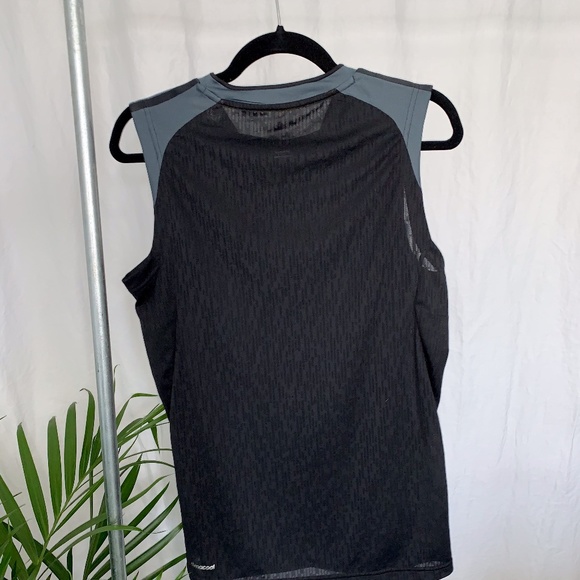 Boys adidas tank top - Picture 3 of 6